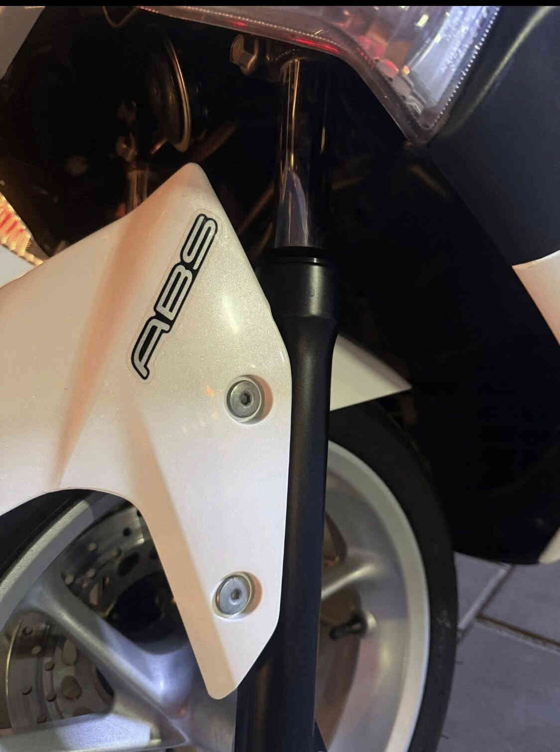 سلام عليكم دراجه Nماكس دراجه رنبه جديده خير من الله دراجه احله من الصور ماشيه قليل رنبه الدراجه مكينه 1500ناعمه جيب فيتر وفحص اوراق كامله ياباني المكان بغداد القاهره يم تانكي الماء الاستفسار*********** غير متواجد عل فيس السعر1850
