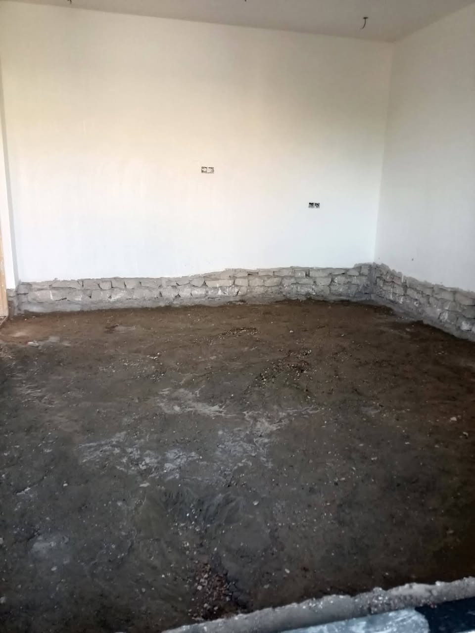 السلام عليكم /كادر عمل جاهز تصعيد مواد +تنضيف بيوت حدائق+ تفليش+ دفن نهري +نقل اثاث//معداتنه جاهزه
وسياره تجيك للبيت ماعليك بس الاتصال بالرقم ***********
