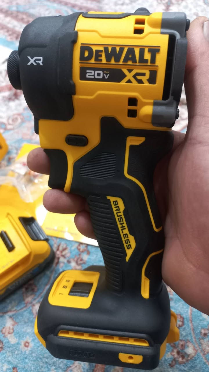 البيع جديد لوك سعره سعره 175 $$$ ***********
