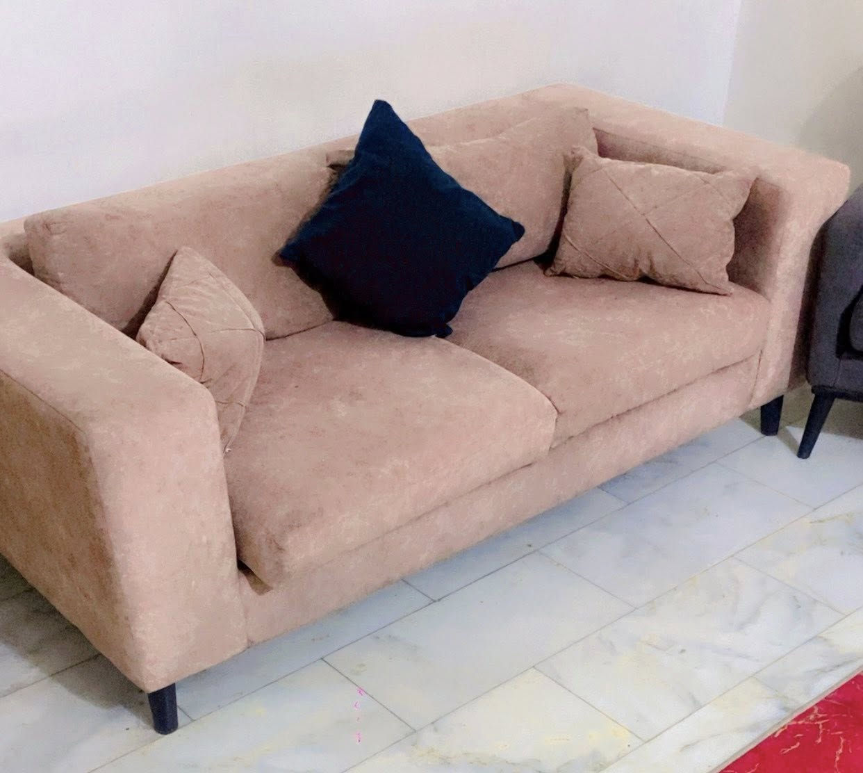 السلام عليكم تخم 7 مقاعد تكمه تفصال شركة برونز نظافه مثل الصوره بي جويه جكاره بيد القنفه ابيع مع جراجف جديده امانه الظهر جلد احسب سعر 350


**إذا كنت صاحب هذا الإعلان وتريد حذفه لأي سبب، رجاءا أرسل رسالة إلى الدعم الفني**