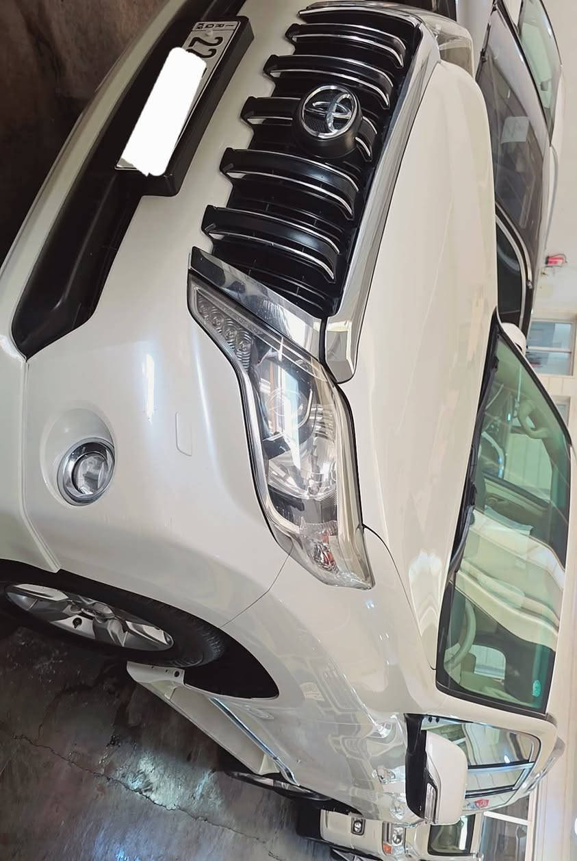 للبيع برادو TXL موديل 2017 ساز لون ابيض ماشية 140 السعر 330 $
***********
