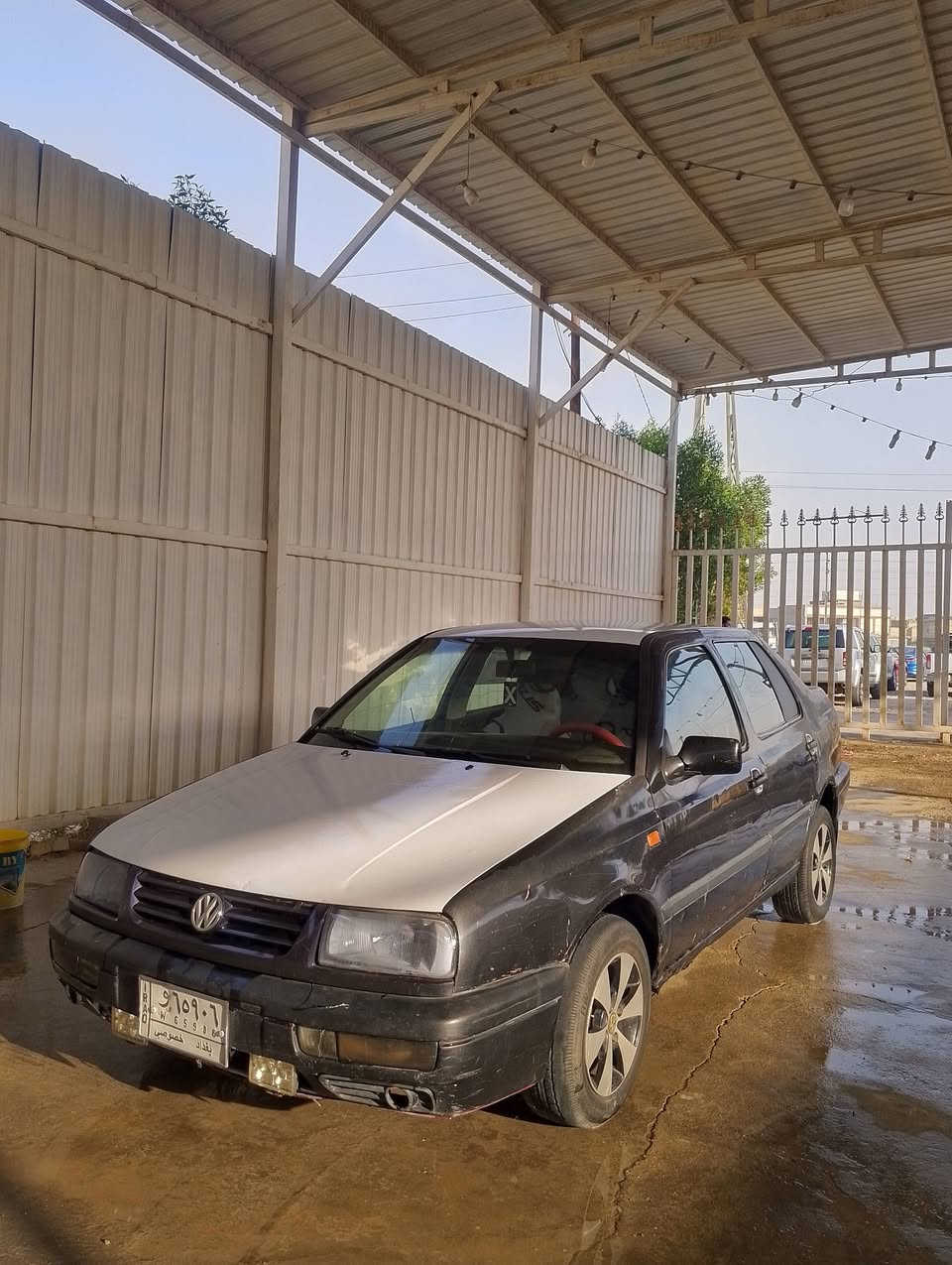 السلام وعليكم كولف للبيع موديل 1992 سياره جاهزه ماكينه وكير بلادي.تخم تاير جديد رقم بغداد بسمي كلش حلوه وجاهزة سعر 25 وبيها مجال مكان واسط العزيزية رقم الهاتف. ***********.
