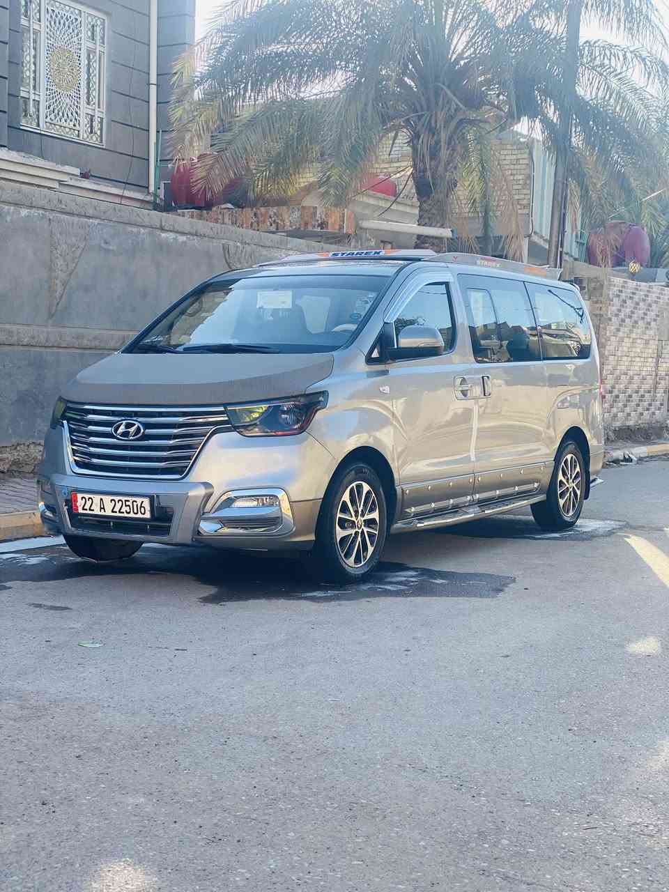 يالله سلام عليكم ستاركس موديل 21 فان ورك ورك للبيع فقط سياره جديده وجاهزه من كلشي تخم تاير جديد دوشمه عام سعرر 300 وبيه مجال مكان واسط نعمانيه مكلف ب النشرر 
***********
***********
ومن الله التوفيق
