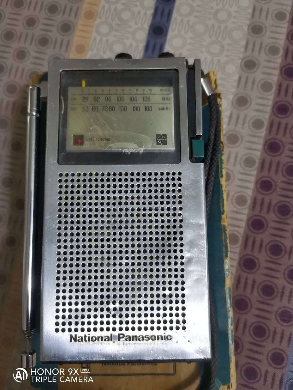 راديو NATIONAL PANASONIC صناعة يابانية MADE IN JAPAN
موجتين FM & AM شغال كامل نضافته 80 %100 مع الكارتونة سحب واستقبال ممتاز للاذاعات صوت نقي قوي في الأداء راديو يستحق الاقتناء.. السعر 40 الف


**إذا كنت صاحب هذا الإعلان وتريد حذفه لأي سبب، رجاءا أرسل رسالة إلى الدعم الفني**