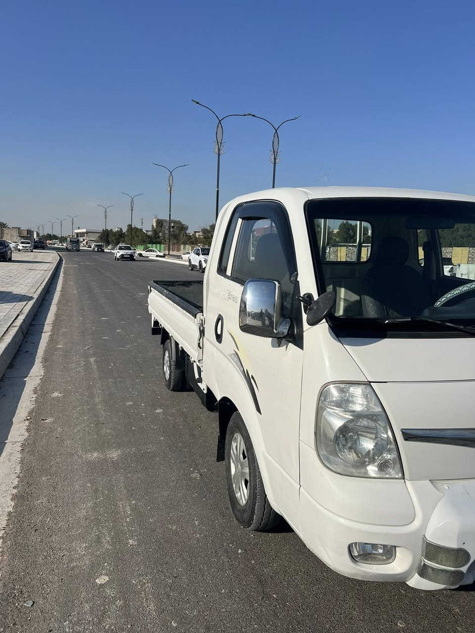 سلام عليكم كيه حمل للبيع موديل 2009مكينه2700بيها صبغ بس الدوس والباقي كفاله عامه سنوية 2027مشروع وطني السعر /100 وبيها مجال 
العنوان / بغداد البلديات 
الستفسار/***********
