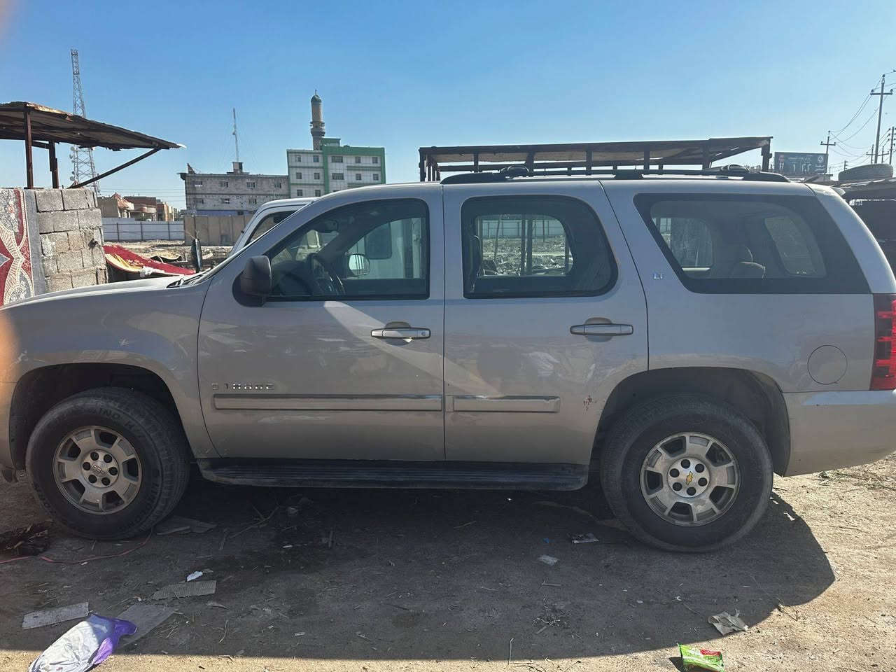 يالله  ادوات متومه تاهو LZبترا خليجي2008  حاوية   كفالة عامة من كلشي لا صبغ ولا ضربة ولا فتح ولا كص    السيارة جاهزة من كلشي ع وضع الشركة تعهد من الكص والسرقة والعشائر  العنوان البصرة سعر 85 ورقة بيهة مجال كلش قليل حك الجية.*********** انه مكلفه بالنشر راسل الرقم
