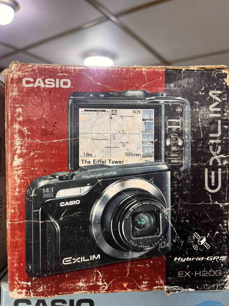 موجوده كامرات جديده ما مستخدم الي يريد تفاصيل واسعار يراسلني واتساب ***********
