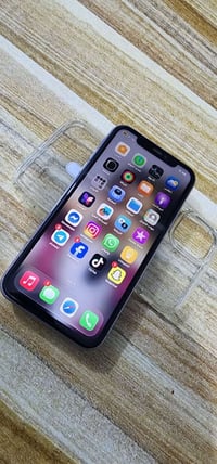 آيفون ١١ • ذاكرة ١٢٨ • فيس ايدي متوقف