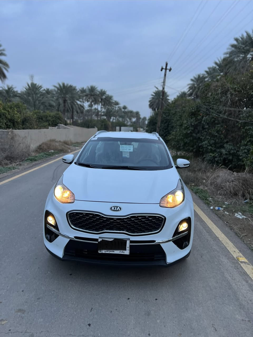 السلام عليكم
للبيع كيا سبورتج 2020 رقم بغداد بأسمي السيارة مكفولة عداد100 الف كم بحالة جيدة جدا من الشركة على ايدي محرك 2000 دوش تبريد بيانو كامرة شاشة اصلية اريل نفكيشن نظام الملاحة GPS حساس امامي خلفي الداخل حمصي  أنظمة للقيادة المري شفط 5 ويل كب بصمة عدد 2 تبريد قطعتين مكاني بغداد للاستفسار الاتصال على الرقم ***********
