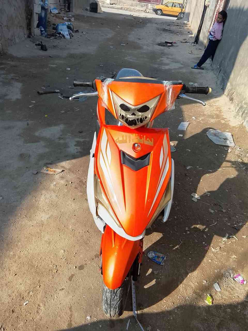 السلام عليكم للبيع دراجه اف اس مكينه وكير ناعمات السعر 200العنوان كربلاء  ***********
