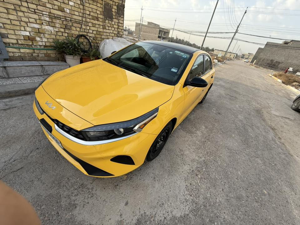 السلام عليكم
السعر (158)

فورتي              (بيع فقط)
موديل 24مريكي   بغداد

سنويه لل2030

السياره ماشيه ٢٥ الف فقط
حادثه مثل مموضح 
بدون تبديل بدون دواخل
بدون ايرباك
المواصفات نص

كامره خلفيه

 تحديد مسار + نقطة عمياء+سياقه ذاتيه تحسس ازدحامات
مانع انزلاق 

ورادار امامي
شاشة  كبيرة تدعم كار بلي واندرويد اوتو + شاشه اعطال 
ثلاثة انظمة قيادة 
تحكم ستيرن كامل 
كروز سرعة 
دشبول دجتل وعربي 

محرك 2000  دوش 

تخم تاير ويل جدد 

اسياره علئ البلاد حجره ممشويل اي كلوب بيه ممشتغل 
سياره جهازه وصفاحها موس وكبل للشارع وجديده بالعافيه علئ الي ياخذها

عنوان بغداد
الدورة
حي دجلة

***********
