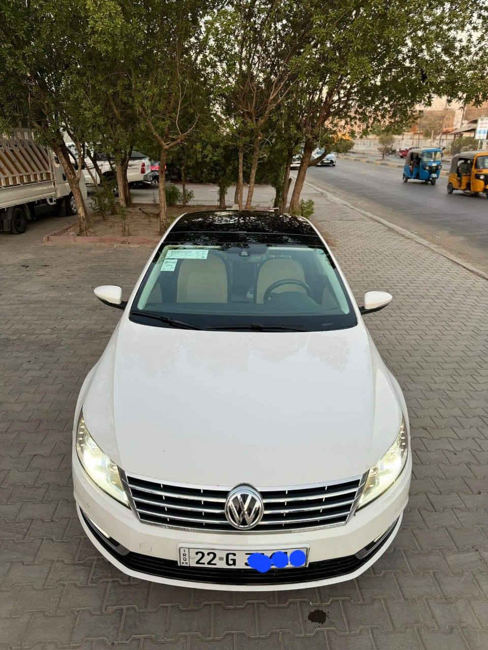 ڤولكس واگن باسات cc موديل 2014 خليجي (للبيع مستعجل جداً)
فول مواصفات 1/1 فتحة بانوراما 
رقم اربيل سنوية 2026/5/24
🔸محرك 2000 (٤) سلندر، وگير 6 نمر المرغوب 
نظام اعتيادي وسبورت  
🔸نظام الاصطفاف الذاتي
🔸نظام تحكم القيادة (sport,comfort,normal)
🔸كشن السايق  كهربائي
🔸فتحة نص بانوراما
🔸 خفض صوت سماعات المسجل مع تخفيف السرعة ورجوعه الى مستواه مع زيادة السرعة
🔸 حساسات جامات تمنع إغلاقها على الأصابع
🔸مري كهرباء داخلي وشفط خارجي واشاير بالمري وحساس لايت ومرايا شفط
🔸تحكم ستيرن فول
🔸مثبت سرعة
🔸شفتات بالاستيرن
🔸شاشة أعطال واشعارات بكل المشاكل
🔸تبريد قطعتين ثلج مع ثلاجة داخل الچكمچة
🔸سايد بريك بصمة
🔸 حدادية أمامي وخلفي مشدود جديد بوش ودبلات أمامي وخلفي وكالة senp 
🔸بردة خلفية كهربائية
🔸مخرجين 12 ڤولت وثالث بداخل الجنطة + اواكس
🔸حساس جنطة يفتح عن بعد
🔸نظام انارة السفر
🔸زراگات مطر ليلي من الدعاميات على اللايت
🔸تخم تاير جديد تايلندي 5 ويل كب كروم...
وغيرها من المواصفات التي سيطلع عليها المشتري حينما يلتقي بالبائع…
سيارة خليجية نظيفة جداً
بيها شبر بارد باب عكس السايق وشبر بالجاملغ جهة السايق بدون صبغ ... وبيها مجموعة سونارات
السيارة بيها إدامة كاملة :
1- تبديل نوزلات أصليات گصة
2- بلكات أصلية
3- طاحونة أصلية
4- ماء راديتير موتل الأصلي مع تبديل دبة ألماني أصلي
5- زيت محرك موتل الأصلي
6- مجاول أصلية + بلكات بوش
7- فيت بم علبة كاملة أصلية
8- ولف حماوة + براد دهن (أصلي وكالة)
9- باتري أصلي شركة مشدود يوم 2025/9/22
صاحب السيارة معتني بيها كل الاعتناء ويصرف عليها بدون وجع گلب..
مكان السيارة 
1- بغداد - العرصات
2- الصويرة - حي العسكري
للاستفسار عن التفاصيل والسعر الاتصال بالرقم  ***********
مكلف بالنشر فقط
