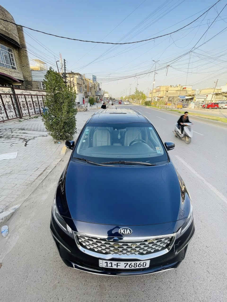 السلام عليكم 
سيدونا 
موديل 2021
ماشية 38
السعر 22 او بيه مجال  
فول السياره 
صور الحادث منشوره 
مكان السياره بغداد الشعب 
رقم 
***********
