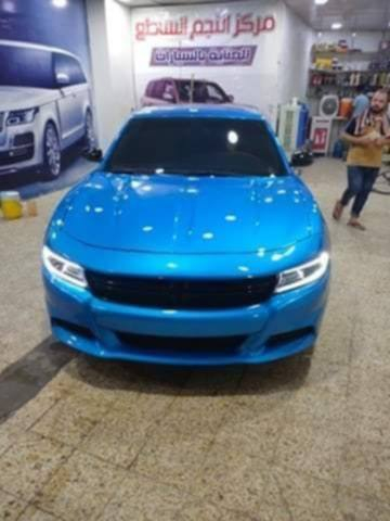 السلام عليكم تشارجر موديل 2018 رقم بغداد باسمي انجليزي  مكانها بابل رقم الموبايل *********** السعر 230 وبيها مجال السياره جاهزه ما نقصها اي شيء ومال بيت
