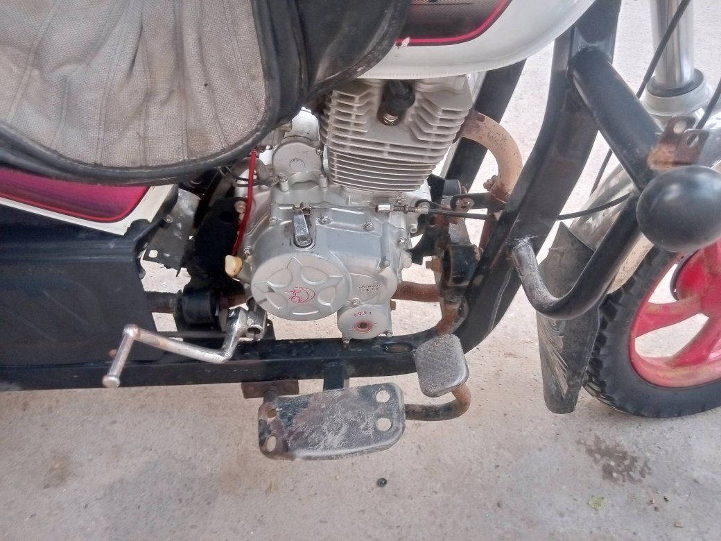 ستوتة نظيف للبيع سعر مليونين 700بيها مجال بصيط عنوان بعقوبة التحرير


**إذا كنت صاحب هذا الإعلان وتريد حذفه لأي سبب، رجاءا أرسل رسالة إلى الدعم الفني**