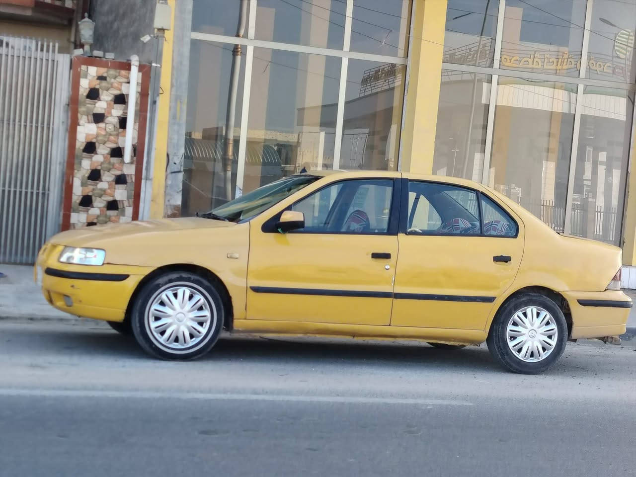 لبيع سمند موديل ٢٠١١ جاهزه بسمي سنويه ٢٨ مصفره هيئه وغرمات بسمي السعر 27وبيها مجال بسيط المكان السماوه قضاء السوير للاستفسار ***********
