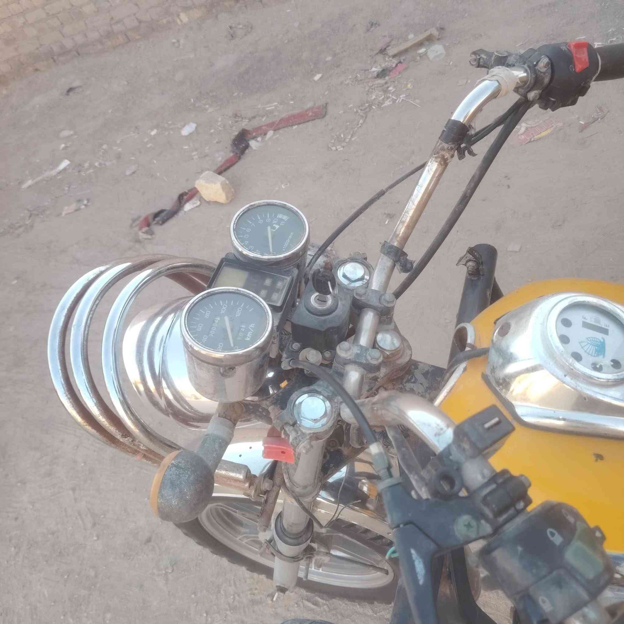 السلام عليكم
ستوته صقر 
موديل ٢٠٢٠
ركبه وشاصي
ؤراق اصليات
مكينه لا تبخير ولا تدخين ولا تنقيص
مكاني ديوانية الحمزه شرقي ***********
