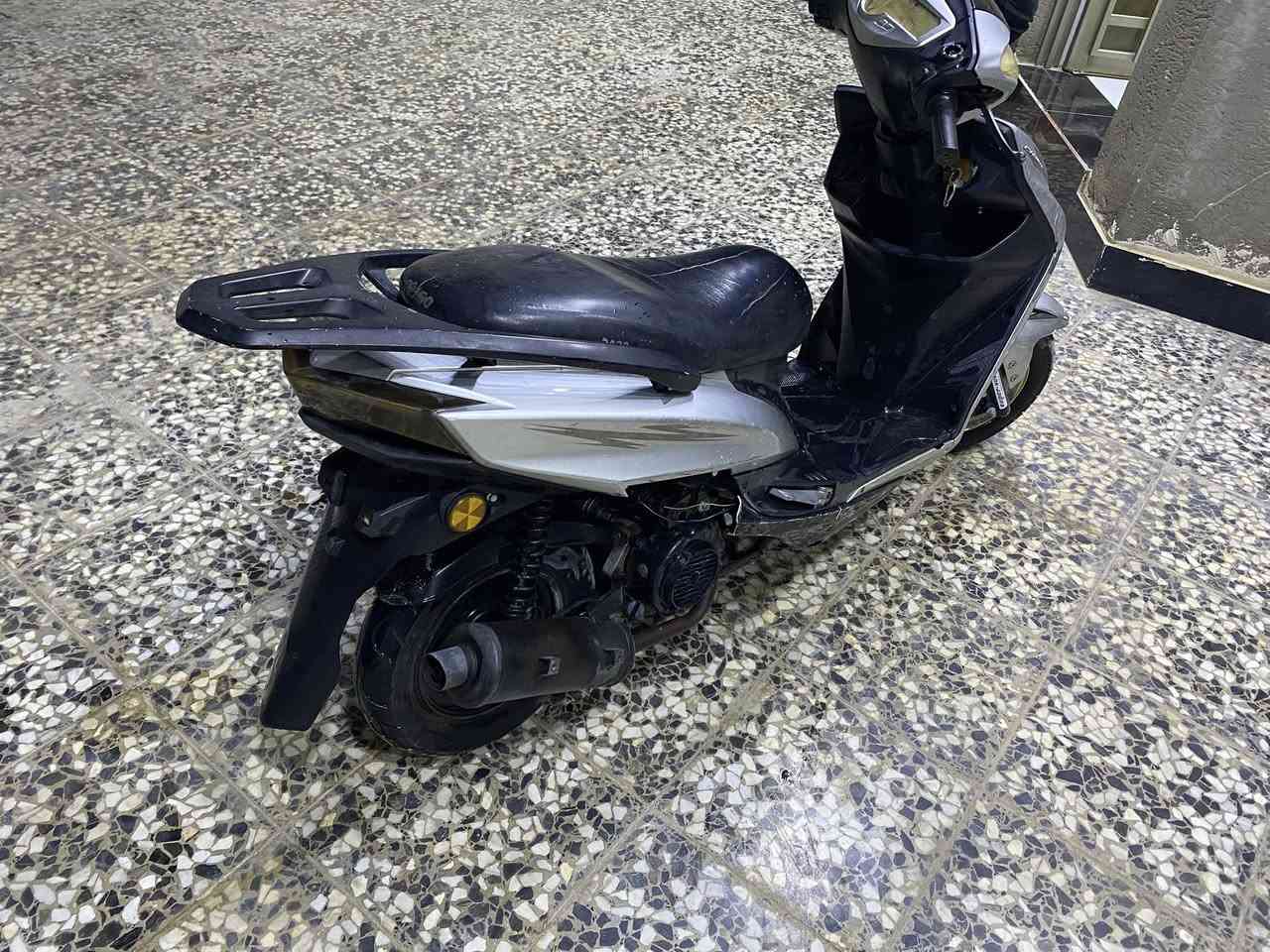 سكنس للبيع عوزه بس ولفات دراجه خير من الله سعر ٢٠٠وبيه مجال مكان كوت حي الخضراء


**إذا كنت صاحب هذا الإعلان وتريد حذفه لأي سبب، رجاءا أرسل رسالة إلى الدعم الفني**