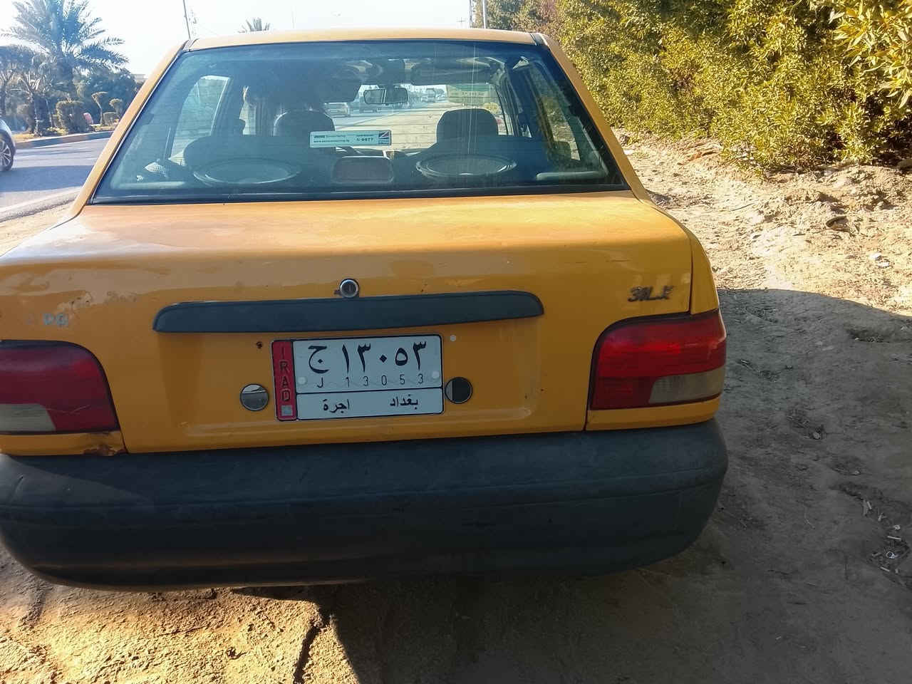 السلام عليكم سايبه للبيع موديل 12 نداور ثاني يوم ماكينه جير كفاله لا تنقص ولا تبخيره سياره خير من الله مكانها حلاب وغرق اللي يريدها ينتصر ما متواجد على الفيس ***********
