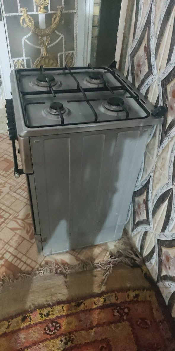 طباخ ربع عيون شغال عل فحص نوع تركي شكل يطالي. سعر 90وبيه مجال


**إذا كنت صاحب هذا الإعلان وتريد حذفه لأي سبب، رجاءا أرسل رسالة إلى الدعم الفني**