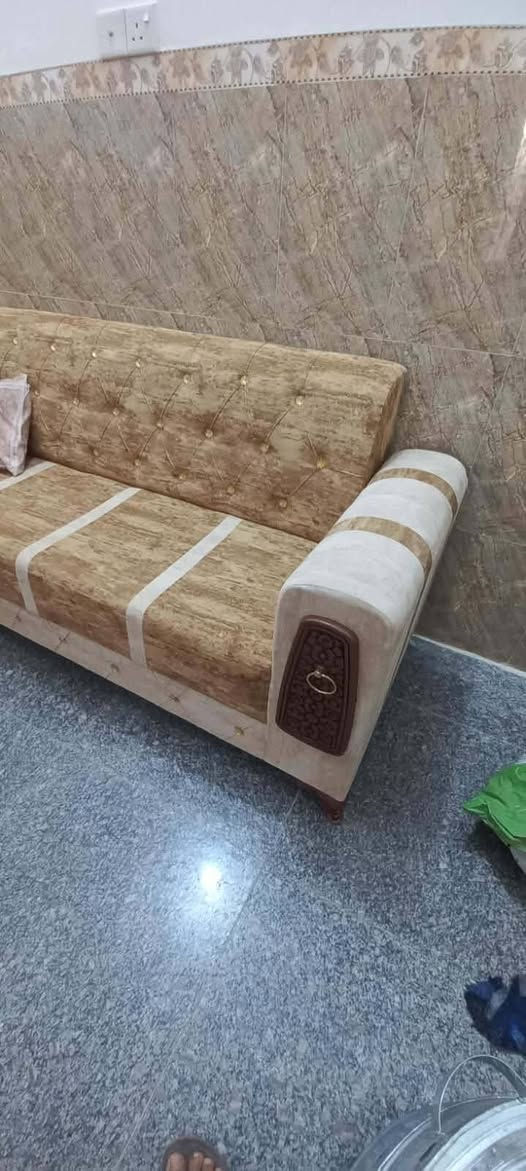 تخم للبيع نضيف الشراي يراسلني


**إذا كنت صاحب هذا الإعلان وتريد حذفه لأي سبب، رجاءا أرسل رسالة إلى الدعم الفني**