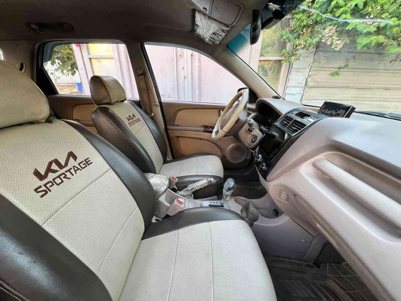 السلام عليكم سبورتج مكفوله ٢٠٠٩ بلادي مكفوله من الصبغ والضربه رقم بغداد انكليزي السعر ١١٨  الاتصال ***********
