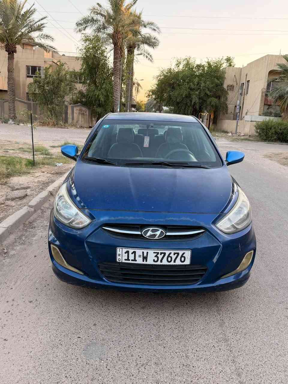 السلام عليكم 
اكسنت موديل ٢٠١٥ 
وارد امريكي 
مكينه ١٦٠٠ 
بيها بابين صبغ وهلال الجاملغ الخلفي 
بجم كبس 
صدر امامي خلفي جديد 
تبريد وكهربائيات كله جاهز 
السياره جاهزه مابيها اي نقص 
ماشيه ١٠٥ 
شاشه جبيره 
كامره 
السياره بيها جراد خفيف بالقماره وشويه بالصندوك 
مكينه لا تبخير ولا تنقيص 
كير مكفول 
رقم بغداد الجديد تحويل مباشر 
مكانها بغداد اليرموك 
السعر ٨٥ ورقه وبيها مجال قليل 
*********** بغداد, العراق
