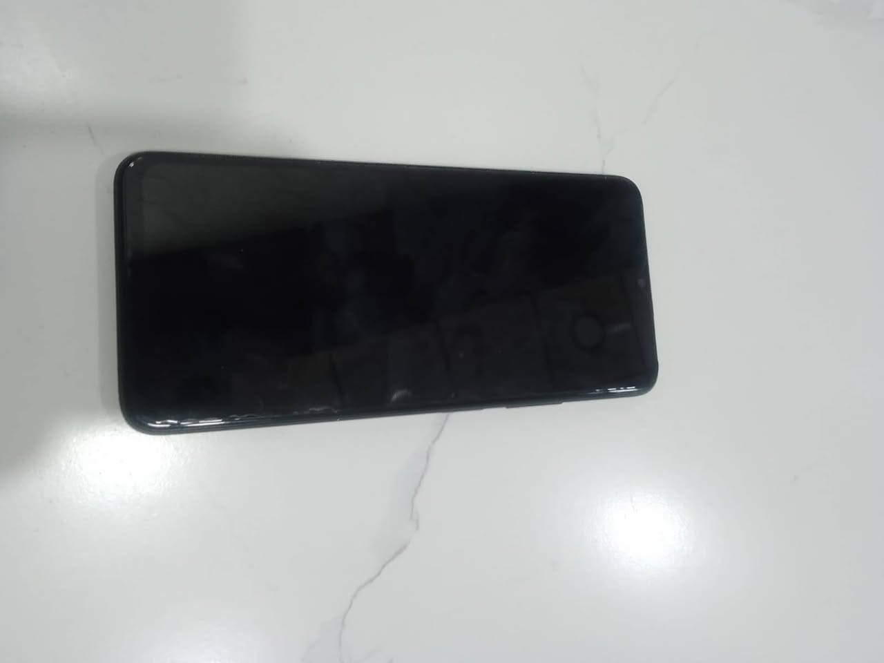 جهاز للبيع 
OPPO a18 
الذاكرة 128 الرام 4+4
جديد كلشي ما مبدل منه سعر 110 وبي مجال الرقم *********** مكاني كركوك
