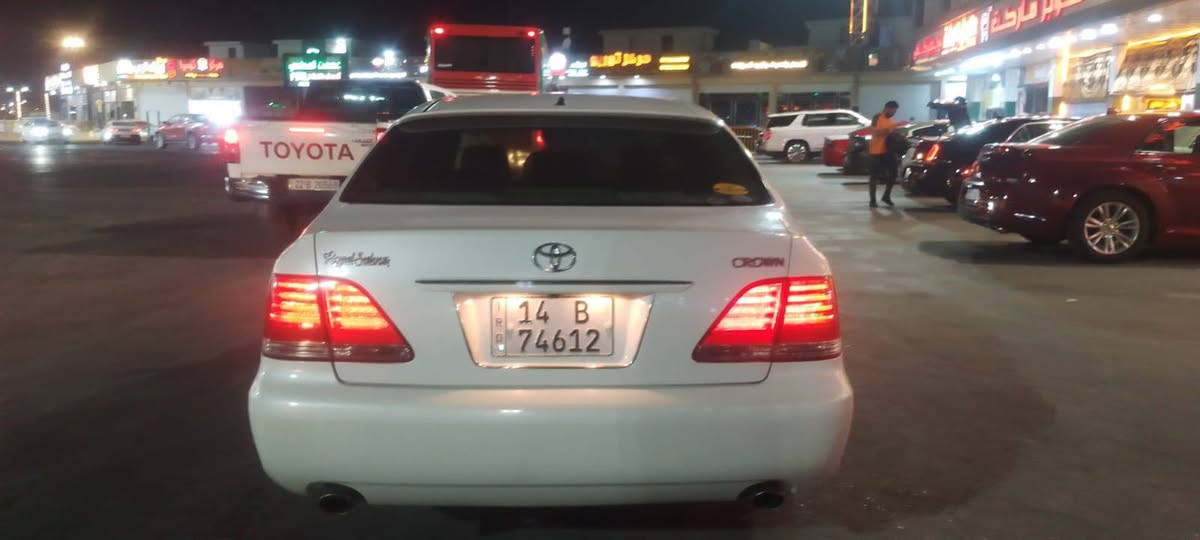 السلام عليكم للبيع شاهينه دخول جديد ماشيه 72 الف مكفوله كفاله عامه موديل 2007 اصل 3 دكم رقم بصره تحويل السعر155اوبيه مجال العنوان البصره الزبير الاستفسار علا الرقم *********** مكلف بل نشر
