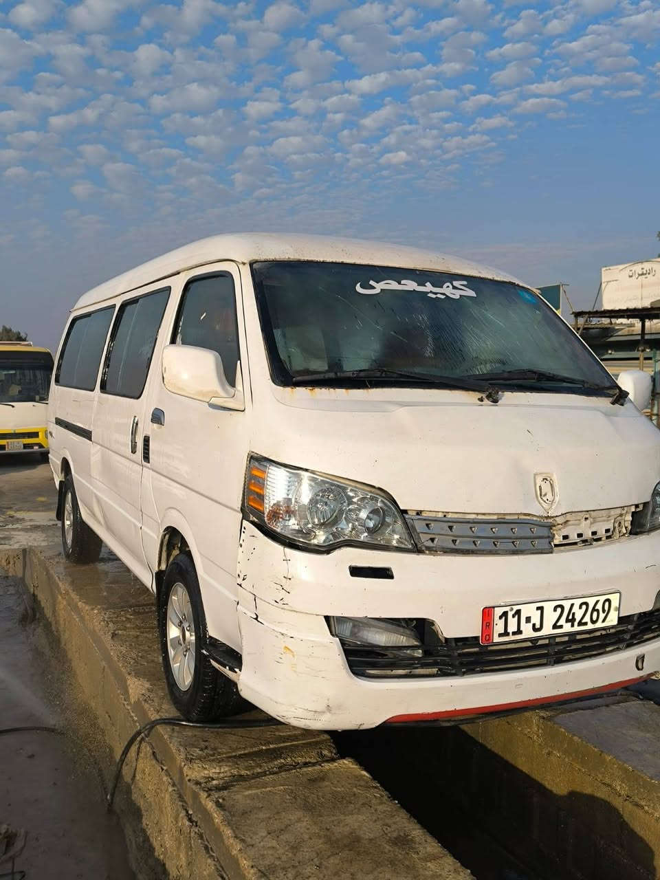 سلام عليكم اجوان للبيع موديل 2014 مكينه وكير وكسن مكفوال ومصفره سياره تحويل ثاني يوم رقم بغداد سياره يرداله شويه ترتيبات سعر 60 ***********
