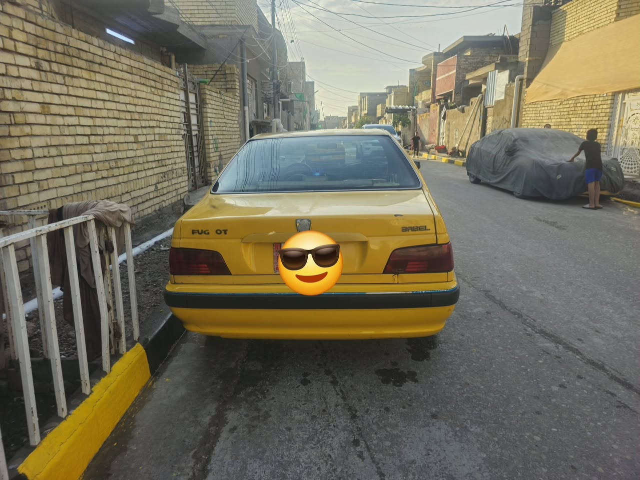 بيجو باص موديل ٢٠١٥
لبيع مبدل بيها فقط بنيد 
مكينه فرنسي كير عادي خير من الله 
تبريد تدفئه شغال باسمي بسعر ٣٥ $
وبيها مجال بسيط حك الجية 
التواصل مع صاحب السيارة
***********
