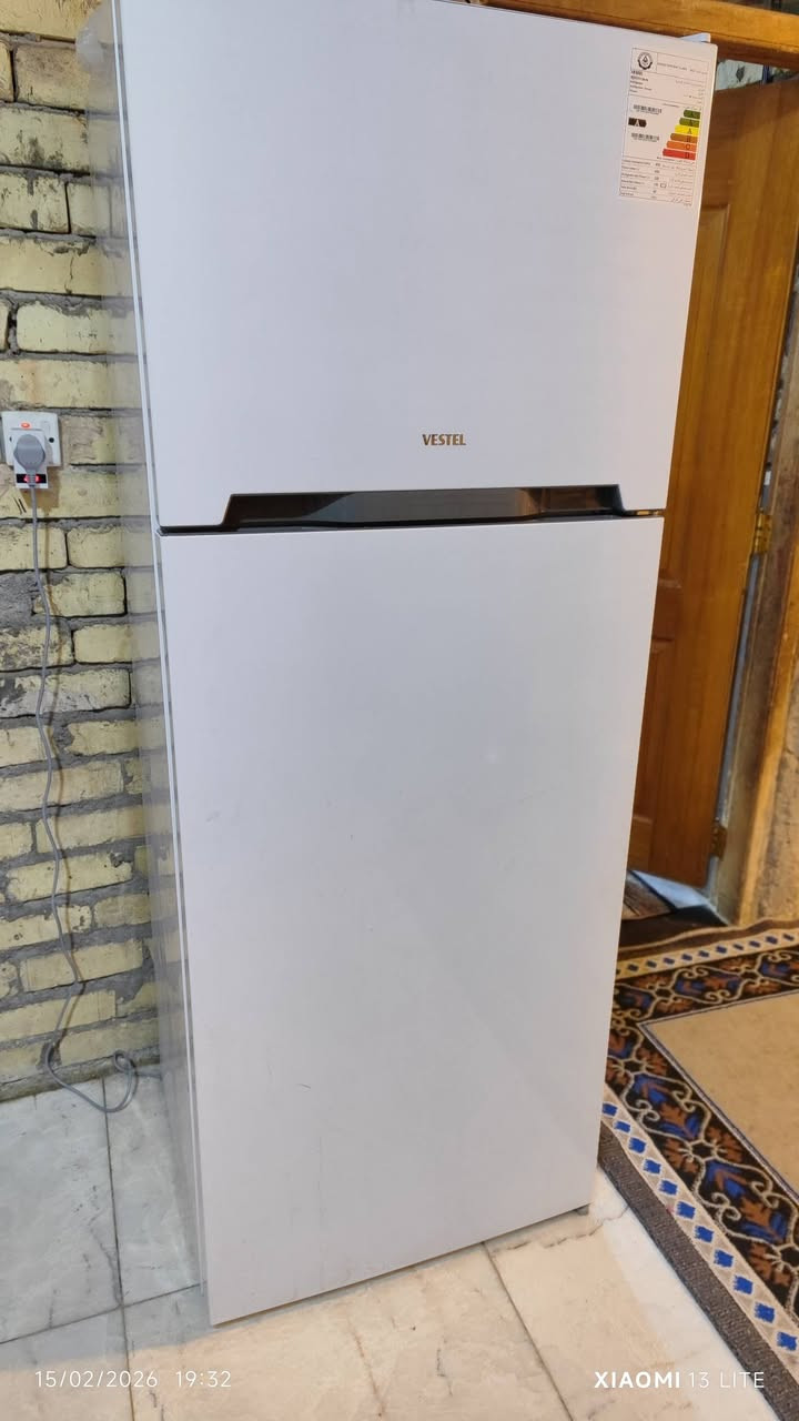 السلام عليكم عندي هاي الثلاجه صار شهر من شتريتهه صارت عليه ب 750 أريد ابيعهه مستعجله ع بيعتهه السبب اريد اتحول لبيت زغير وطابق ثاني وهيه جبيره كلش وإلي ياخذها تخبل وتجمد وكلش زينه


**إذا كنت صاحب هذا الإعلان وتريد حذفه لأي سبب، رجاءا أرسل رسالة إلى الدعم الفني**