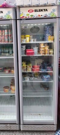 ٢ عارضات • نضيفات • نجف