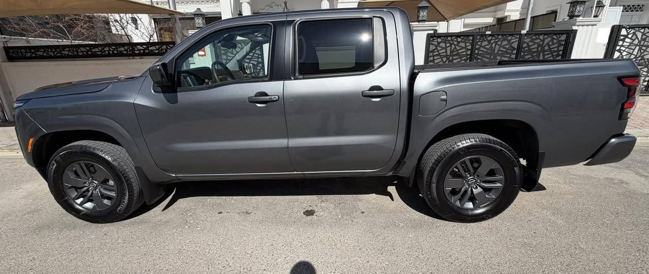 للبيع نيسان فرونتير  .. ٢٠٢٥ ..
NISSAN FRONTIER .. 2025 ..
 عداد المسافة ، 2000mi ، أعتبر صفر
السياره وارد أمريكي ضرر قطعة وحدة بس بونيد صبغ بدون إرباك و بدون شاصي مكفول كله كير و محرك كلشي فور ويل 4x4 
مواصفات فول عدا الفتحه كاميره خلفي ، رادار ، تعديل سرعة ، كشن تدفئه ، ستيرن تدفئه  ….. .)

السعر : ٢٣٥ $

تلفون أو واتساب 📞 : ***********
