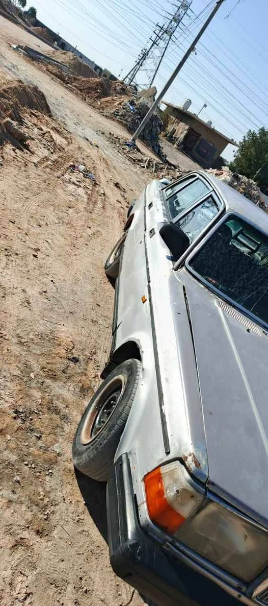 فولفول مديل 88 محرك بلادي كير حداديه كله مكفول سعره 23 وبيه مجال *********** النجف, العراق
