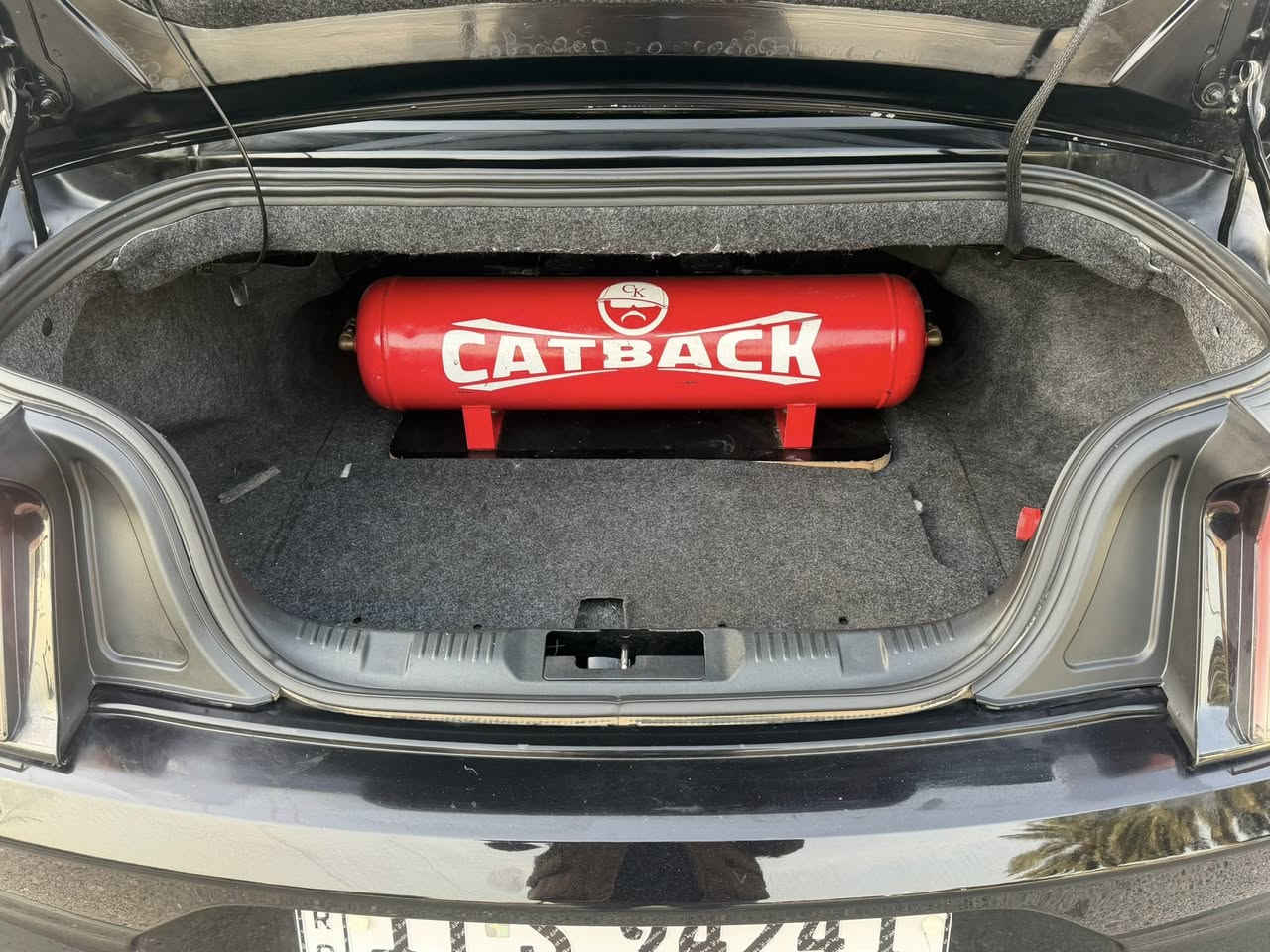 السلام عليكم من رخصة الادمن 

فورد موستنك ايكو بوست موديل 2019 
للبيع السياره جديده معنى الكلمه احلى من الصور وارد امريكي بيه 
 قطعتين صبغ 
والباب كلير امريكا 
وبيه خصرات وسحب بالشواصي بس 
السياره جديده فول 1/1
 مكينه كير كهربائيات كلهن كفاله من الفتح صدر جديد معنى الكلمه تخم تاير 
السياره مصروف عليه هواي شغلات يعني بس الصرف 30 ورقه 

السعر السياره 155 وبيه مجال وماكو هيجي سعر وهيجي نضافه 

العنوان بغداد الاعلام 

رقم الهاتف ***********

صور الحادث مرفقه 
اخوان السياره بسمي تحويل مباشر 
الشراي يتصل والي يعرف اسعارهن ويقيمهن يعرف شگد
