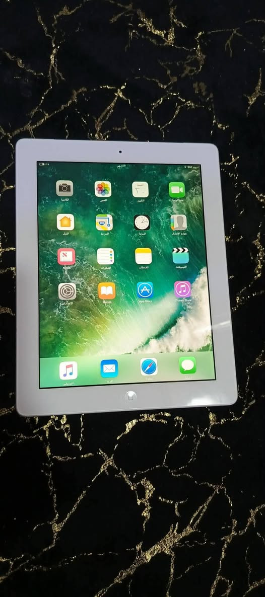 ايباد ايفون للبيع السعر 115 للتواصل على الرقم ***********
