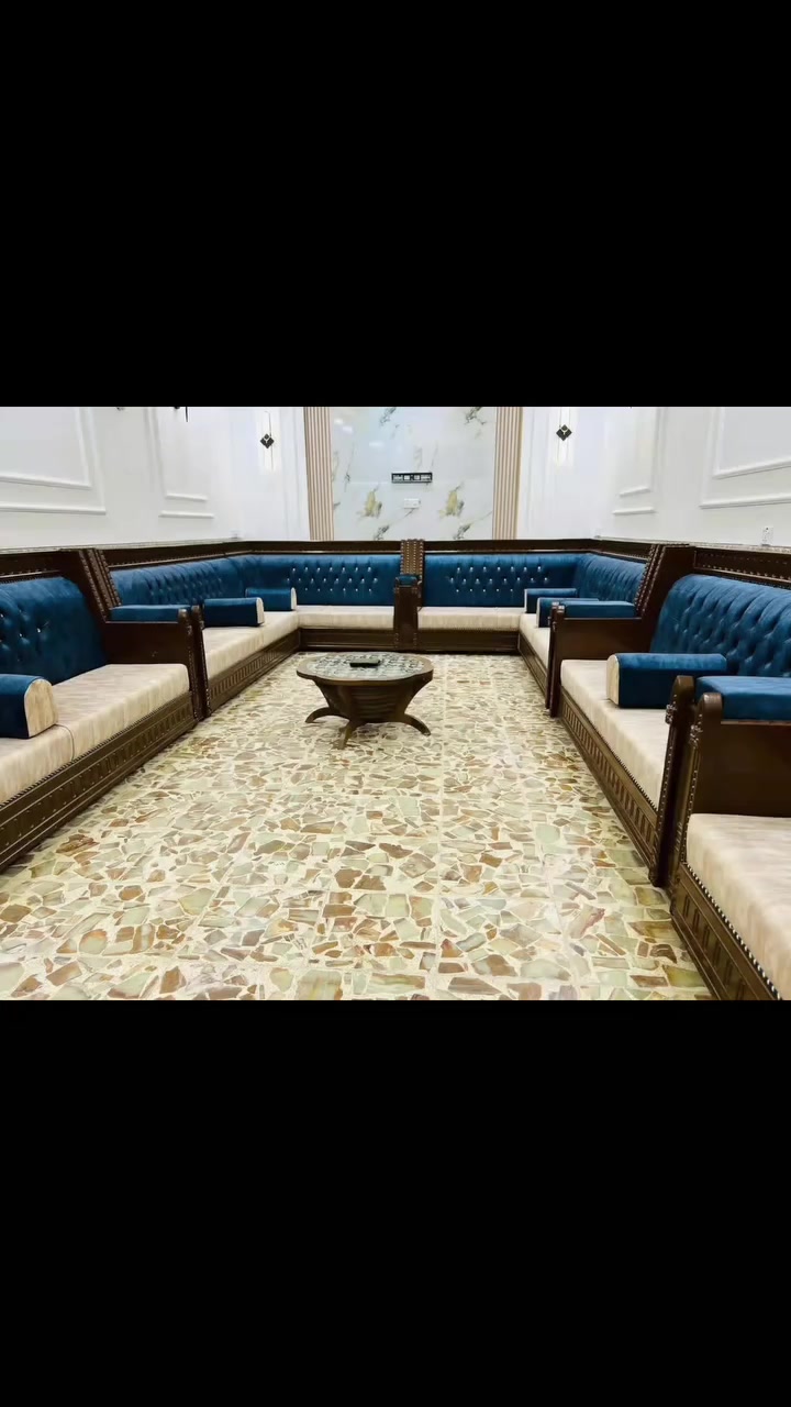 معمل دوشمة ابو سامر 
يوفر لكم جميع الموديلات الفاخرة 
يتوفر دفع نقداً او اقساط 
بأدارة / ابو سامر 
------
العمل حسب طلب الزبون 
من قياس او لون القماش 
دائماً نسعى إلى إرضائكم 
------
تتوفر خدمة توصيل من القائم إلى الفلوجة 
عنواننا : القائم - الشارع الحولي  - مجاور معمل غاز القائم
------
للمزيد من التفاصيل يمكنكم التواصل عبر الارقام / ***********
***********
------
