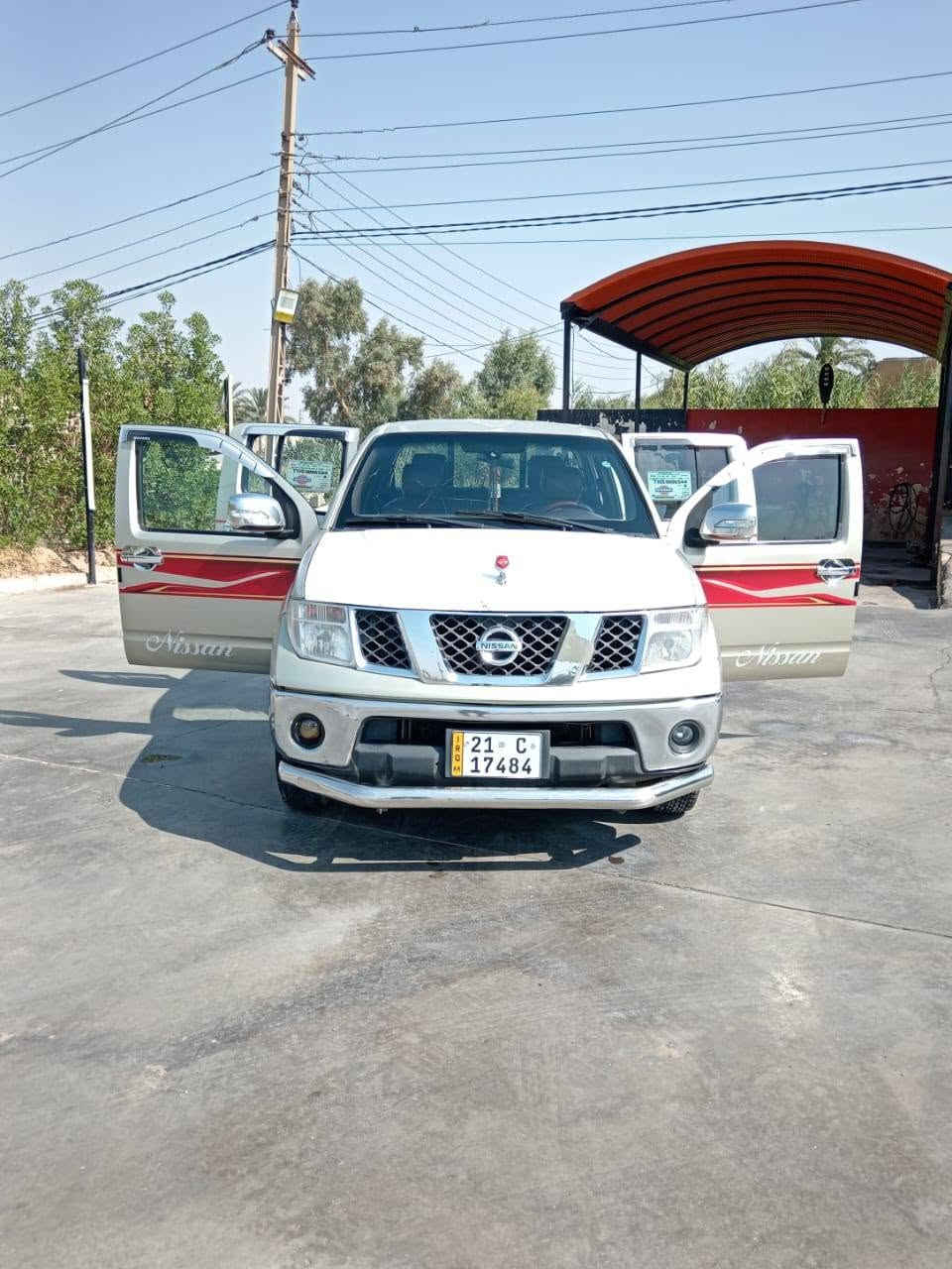 شعندك مراوس حسب القناعه 
نيفادا ٢٠٠٨نضيف وبلادكيرعادي
محرك ابلاد باب خلف السائق مبدل تجاري فقط نفس اللون شرط المحرك والكير والصدر تحويل مباشر مكانها ديالى تفاصيل اخرى عالرقم ***********
