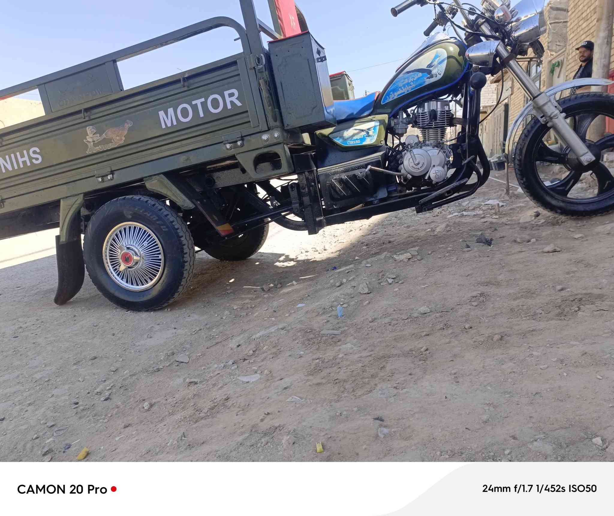 السلام عليكم ستوته مديل ٢١ رقم اوسنويه مداوفوري مكفوله من الحيم تايرت جوبلس مصبوغه فقط البطن مالته اثر جرد اخوان ستوته حته المكينه مكفوله الف ماذب عليه اتصل وعرف سعره مكاني دوانيه شارع ٦٠       ***********
