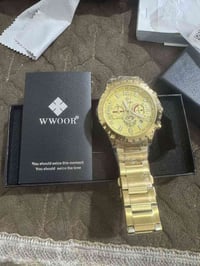 ساعة • ثقيلة • توصيل