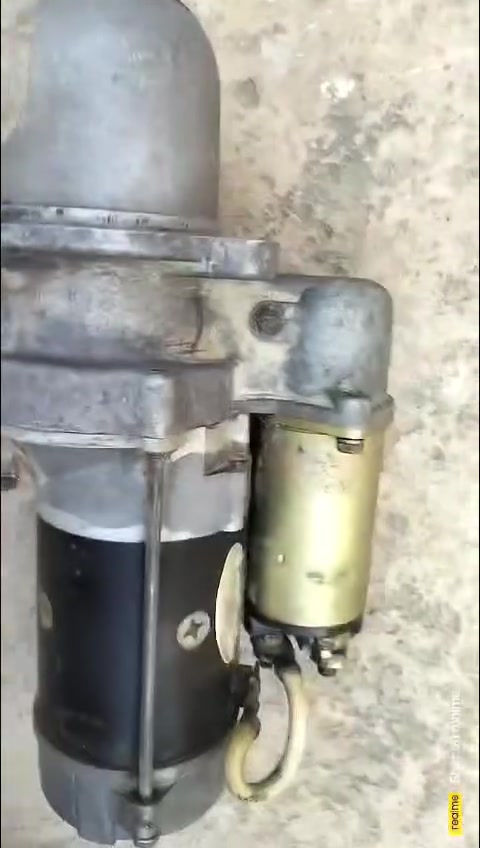 🚀 للبيع: ستارتر Delco Remy 28MT أصلي قوي جداً!
المواصفات:
ماركة Delco Remy الأمريكية (Series 28MT)
Made in Japan
12 فولت - Gear Reduction (عزم دوران عالي)
حالة ممتازة جداً (تم فحصه ويعمل بقوة)
✅ يناسب:
محركات الديزل والبنزين حتى 6.5 لتر
شاحنات خفيفة ومتوسطة
معدات ثقيلة، جرارات، مولدات كهربائية
Cummins - Perkins - Ford - GM وغيرها
الستارتر هذا من الأنواع الموثوقة والقوية، يتحمل الاستعمال الشاق وما يضعفش بسرعة.
السعر:  (3 ملاين فقط  مع الضمان و نسييه قدمك  )
تواصل ((.   0672852013     .))


**إذا كنت صاحب هذا الإعلان وتريد حذفه لأي سبب، رجاءا أرسل رسالة إلى الدعم الفني**