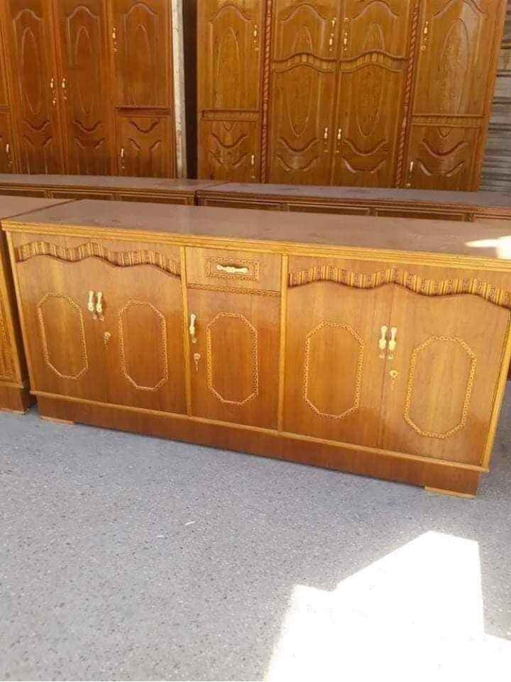 بوفيات تسكام شغل جاهز ومرتب مو سوكي الخارج صاج والداخل خشب حسب الطلب والتصميم 
بوفيه بابين 100
بوفيه 3 بوب 150
بوفيه 4 بوب 175
بوفيه 5 بوب 185
بوفيه 6 بوب 200 
نقل وشد بغداد مجاني 
نقل وشد محافضات 50


**إذا كنت صاحب هذا الإعلان وتريد حذفه لأي سبب، رجاءا أرسل رسالة إلى الدعم الفني**