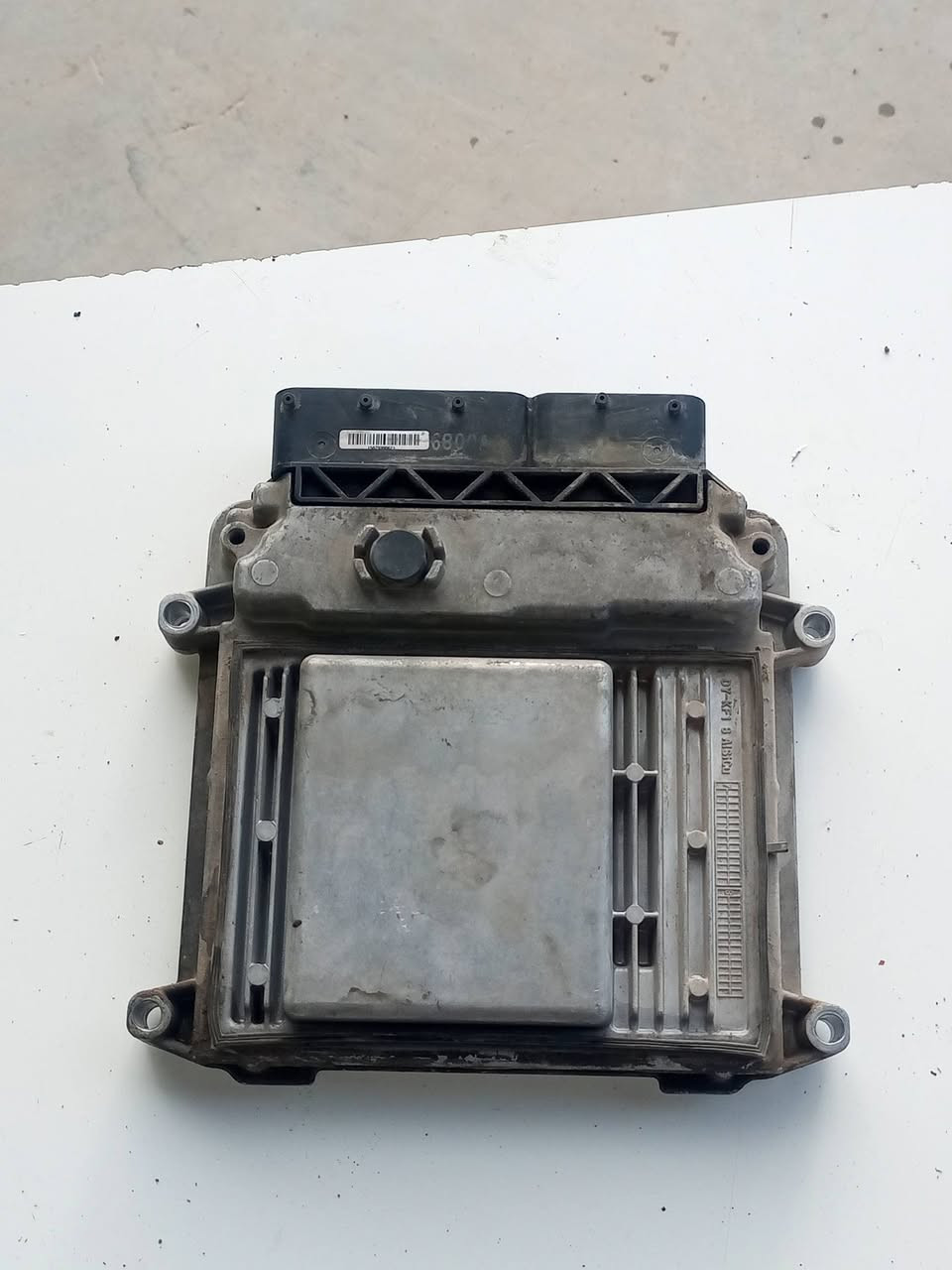 غراض عجله اكسنت أو ريو مكينه ١٤٠٠ للبيع العنوان بابل المشروع
*********** 
عقل + ضفيرة + قاعدة مجاول + وايرات مجاول
