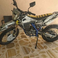 اخوان دراجه للبيع CRX محرك 300 موديل 2025 دراجه نضيفه حيلل 07773010567