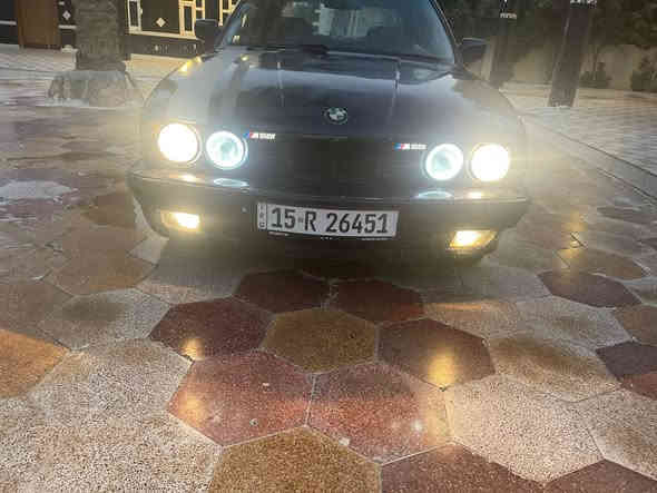 Bmw  موديل 89 محرك مفتوح    
رقم انبار  انكليزي الجديد بأسمي تحويل ثاني يوم

تايرات جديدة 

السيارة نظيفة وكاعده 

لا تبخير ولا تنقيص  

كير💯

غرفتها نظيفة   وكهربائيات شغاله 

السعر 33 وبيها مجال 

***********

مكان السيارة الرمادي
