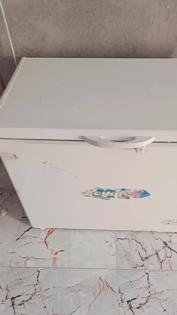 حجم 18 قدم سعر 100 ***********
