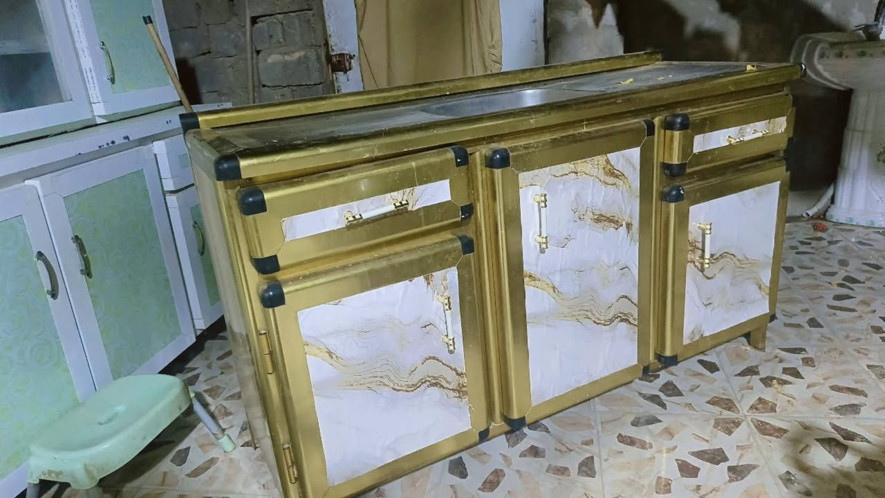 كاونتر ثلاث قطع تسكام ب200عنوان حله
‏‪***********‬‏
