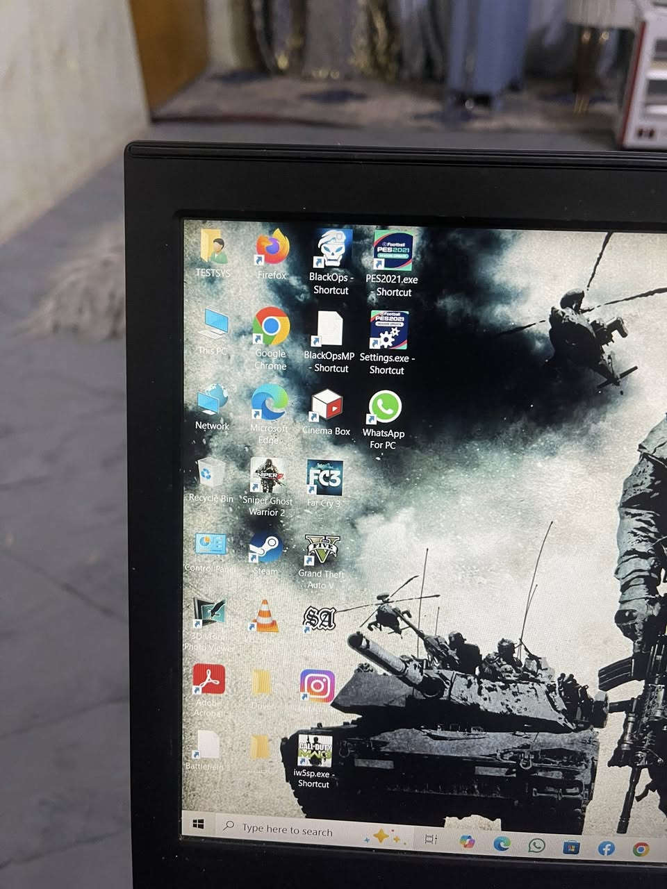 الاكسسوارات مو من ضمن السعر عندي هار خارجي ssD500كيكا بي مجموعه العاب قويه وجوستك عدد 3 وفيشه تحويله من الابتوب الى شاشه اج دي
حجم 16
كور 7 وكارت شاشه خارجي 2 كيكا نيفيديا ورام 8
  حجم 16 توصيل 8
لابتوب فوجستو الياباني
H730
كور اي سفن نوع mq الجيل الرابع 
رام 8 كيكا
هارد 256  اس اس دي
كارت شاشه يفتح، 10 كيكا
كارت الشاشه خارجي 2 كيكا
كارت شاشة 8 كيكا انتل داخلي
شاشة حجم 16
تحتوي على جميع المنافذ
 
AUX
USB
SIM CARD
CARD READER
السعر 300 الف 
مع الملحقات 380وهوه بس سعر الهار ب80من غير الالعاب 
***********
بغداد الزعفرانيه
