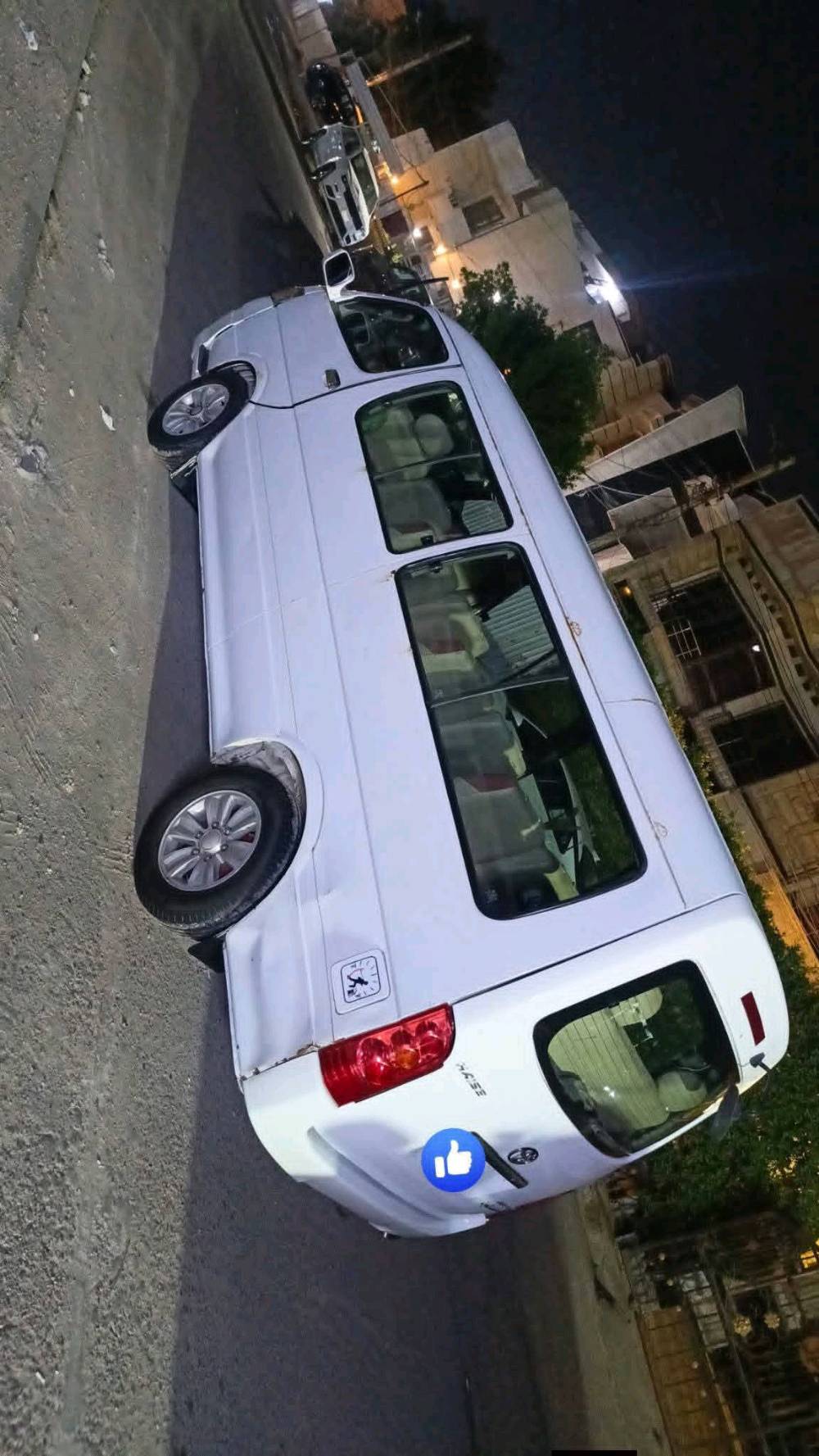السلام عليكم جنبي اج وان ٢٠١٤سيارة نضيفة بيها طخة جوة القبق مال بانزين وبيها بارد بالجنطة الباقي نضيف كله رقمها بغداد باسمي مكان بغداد البلديات 80وبيها مجال بسيط ***********